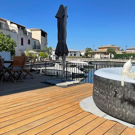 Holiday home Marina 120m²/8 Pers/ Terrasse 100m²/ Appontement *