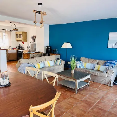 Holiday home Marina 120m²/8 Pers/ Terrasse 100m²/ Appontement