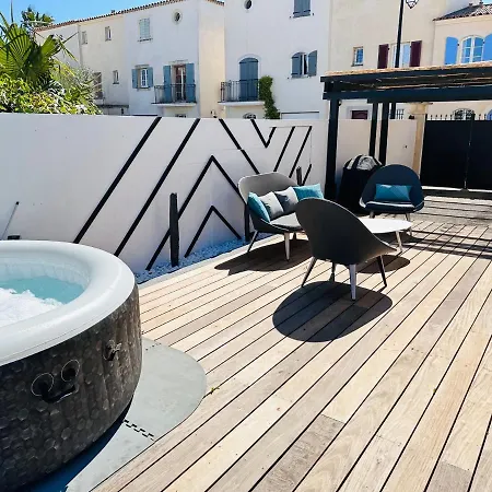Marina 120m²/8 Pers/ Terrasse 100m²/ Appontement